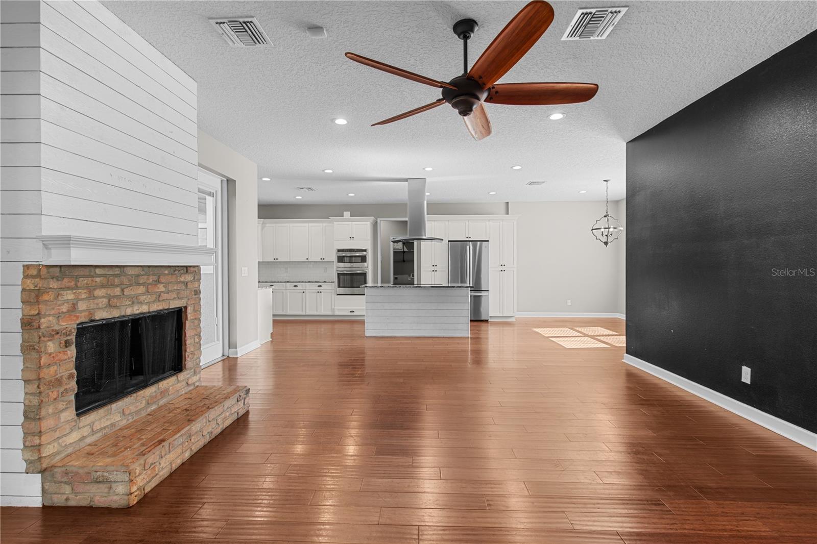 Image 31 of 91 For 14805 Us-301 N