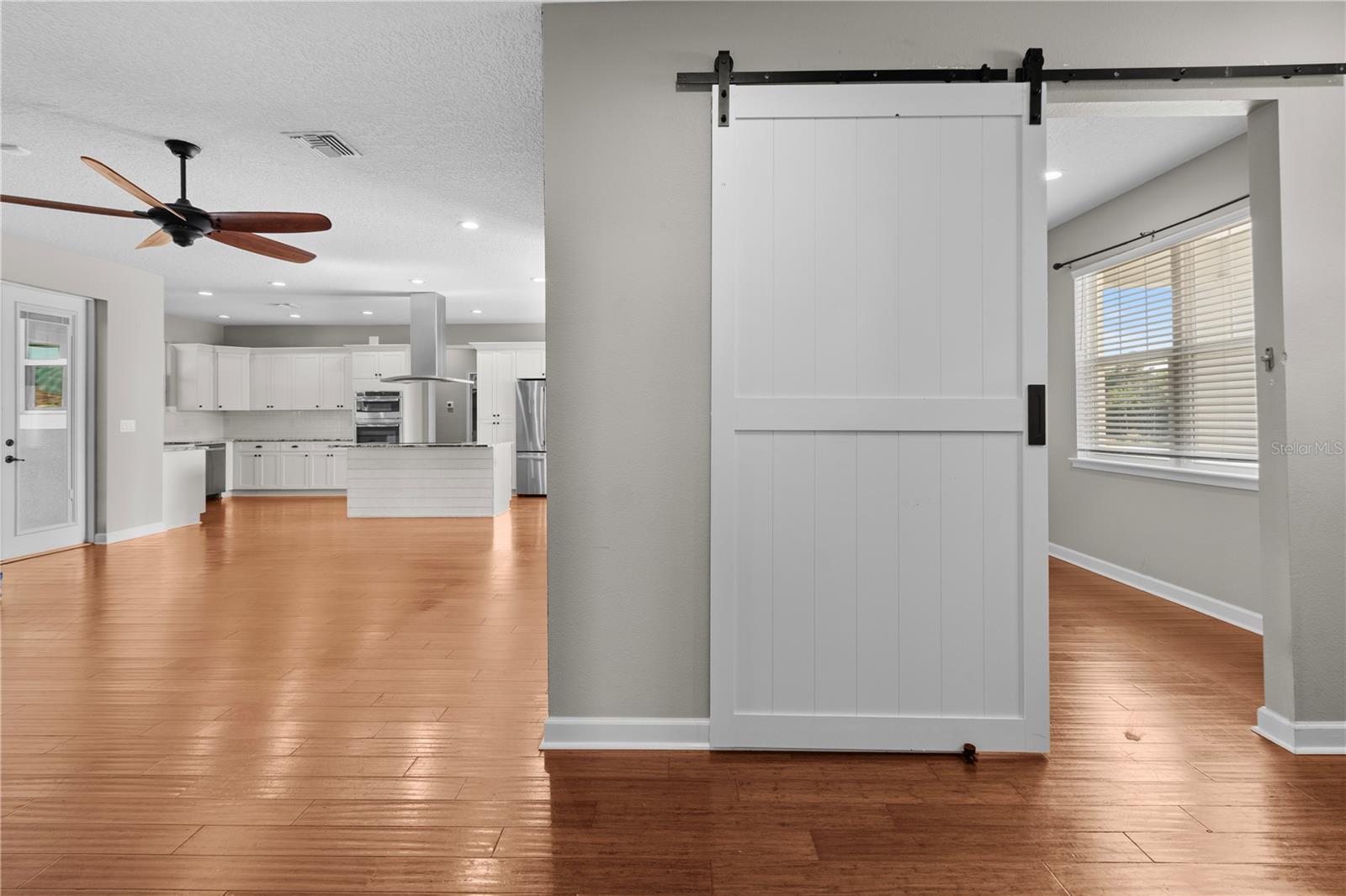 Image 37 of 91 For 14805 Us-301 N