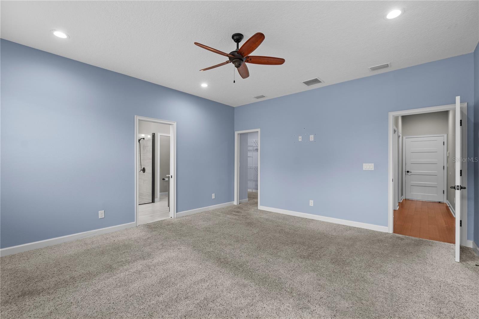 Image 41 of 91 For 14805 Us-301 N