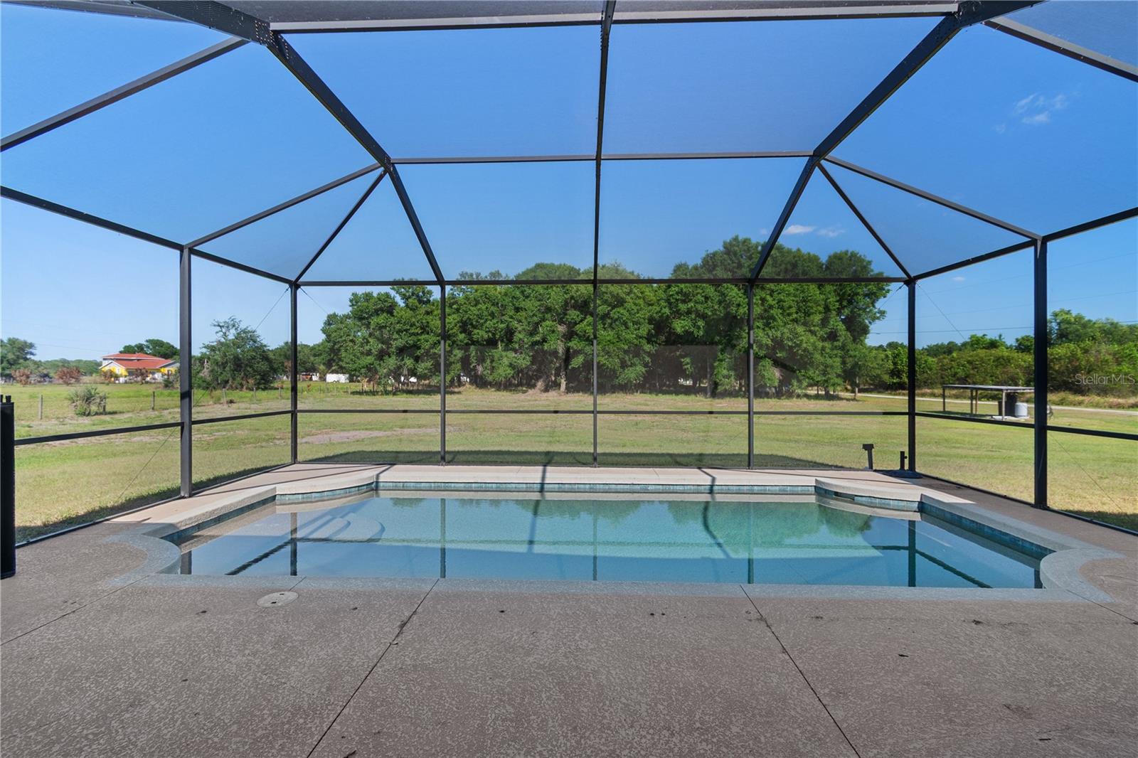 Image 58 of 91 For 14805 Us-301 N