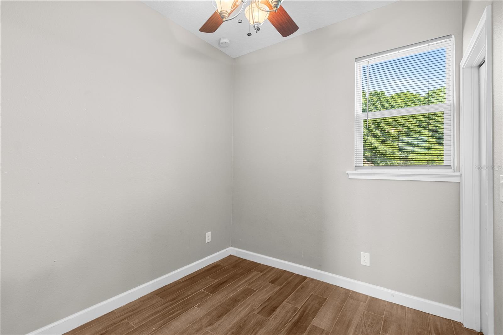 Image 73 of 91 For 14805 Us-301 N