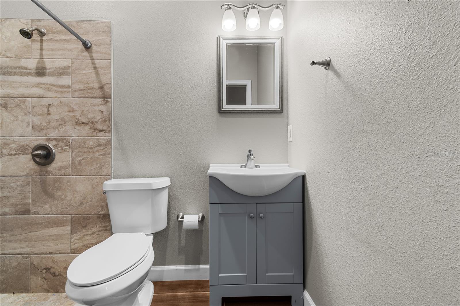 Image 76 of 91 For 14805 Us-301 N