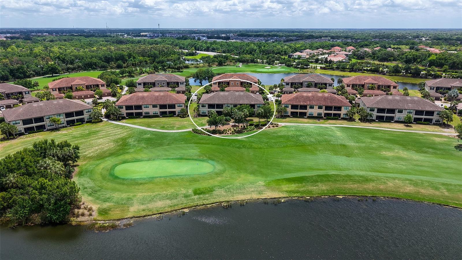 Image 14 of 78 For 13731 Messina Loop 102