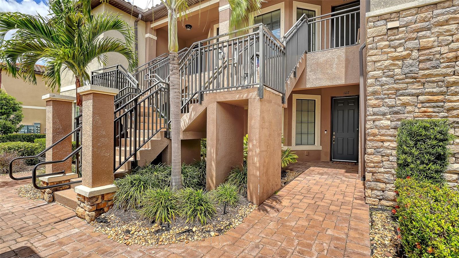 Image 8 of 78 For 13731 Messina Loop 102