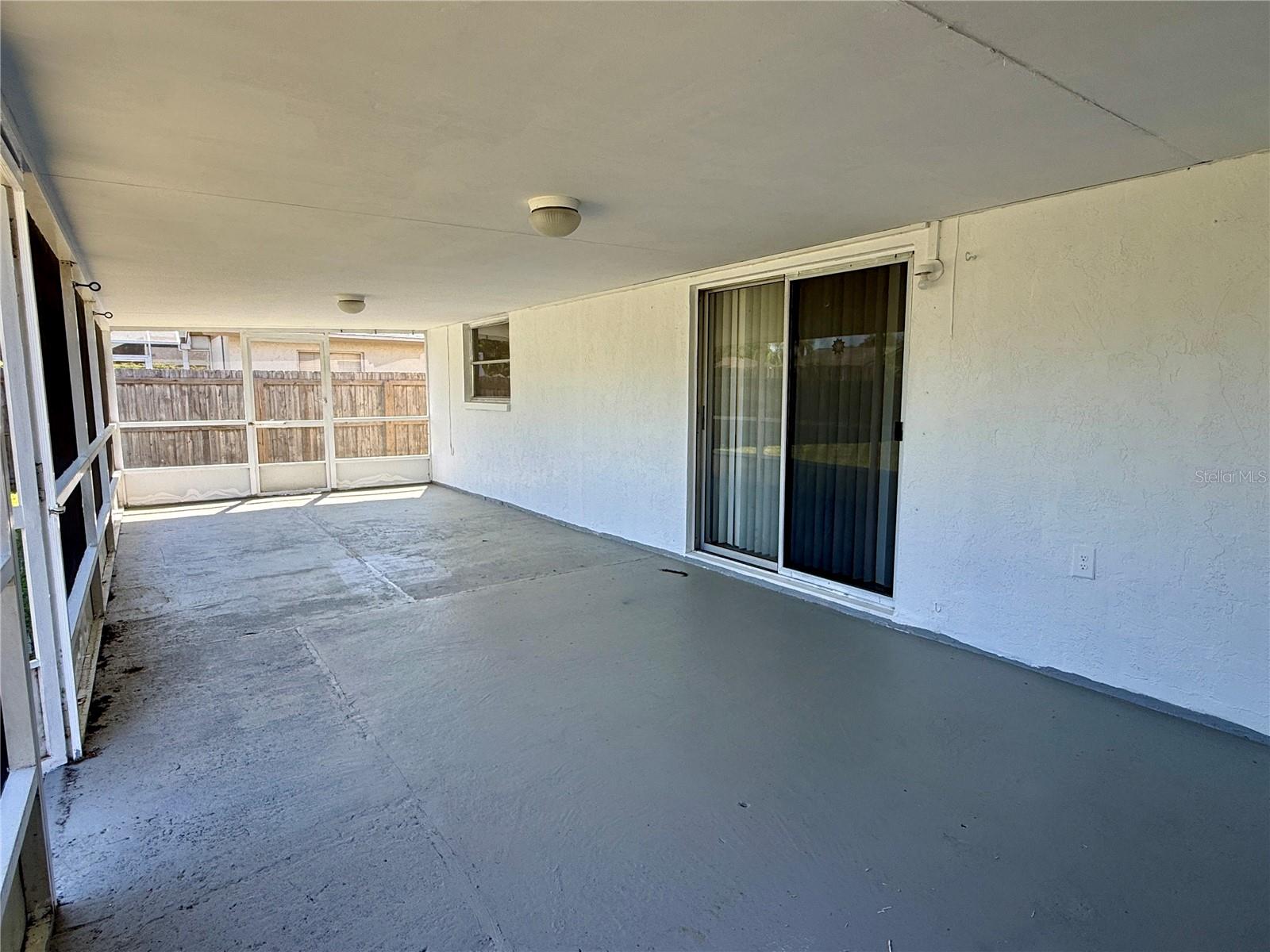 Image 33 of 39 For 5389 Foxwood Drive