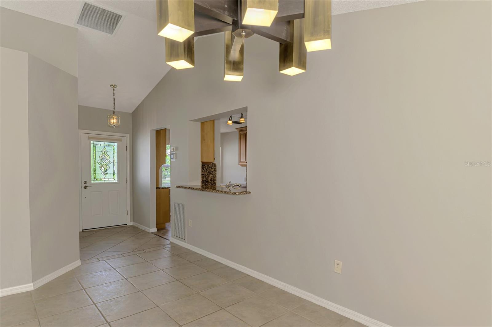 Image 12 of 33 For 4438 Long Common Lane 52