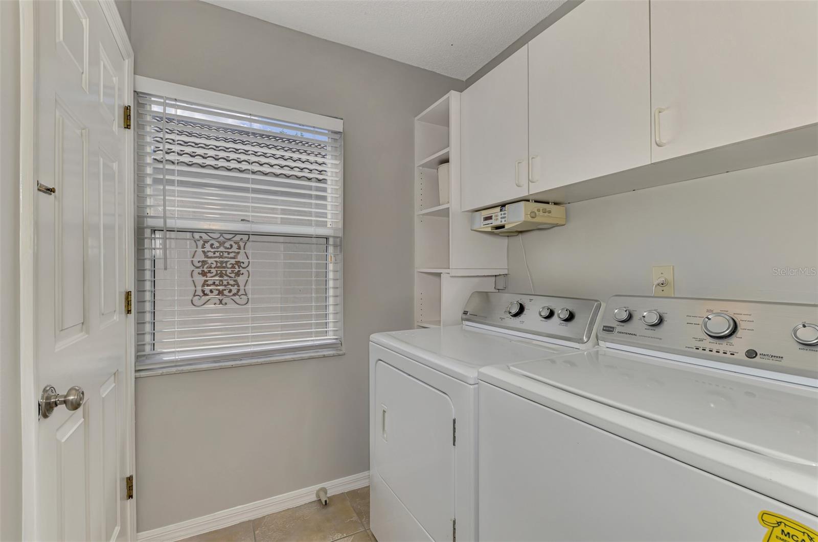 Image 23 of 33 For 4438 Long Common Lane 52