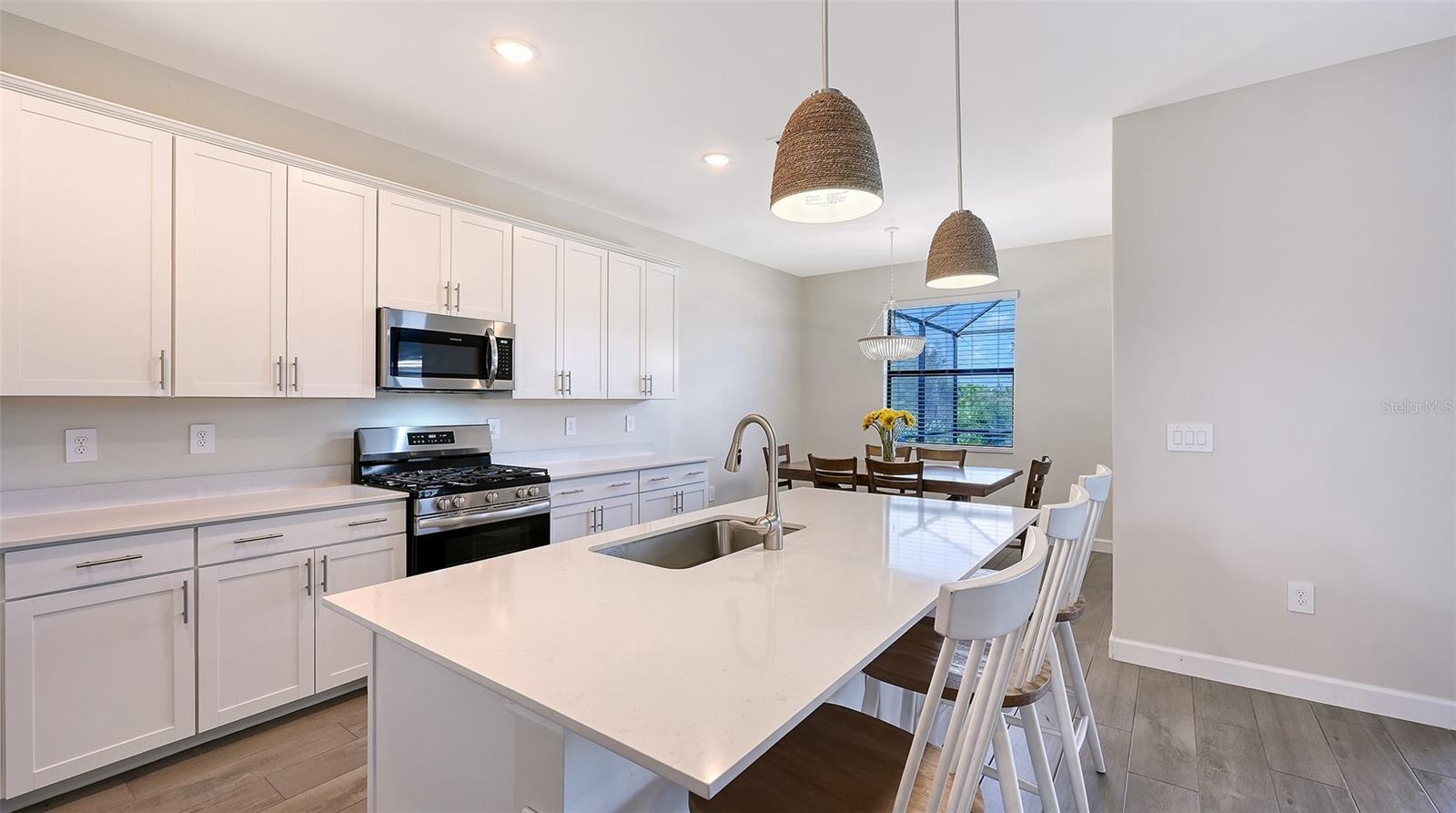 Image 15 of 98 For 15107 Sea Salt Way