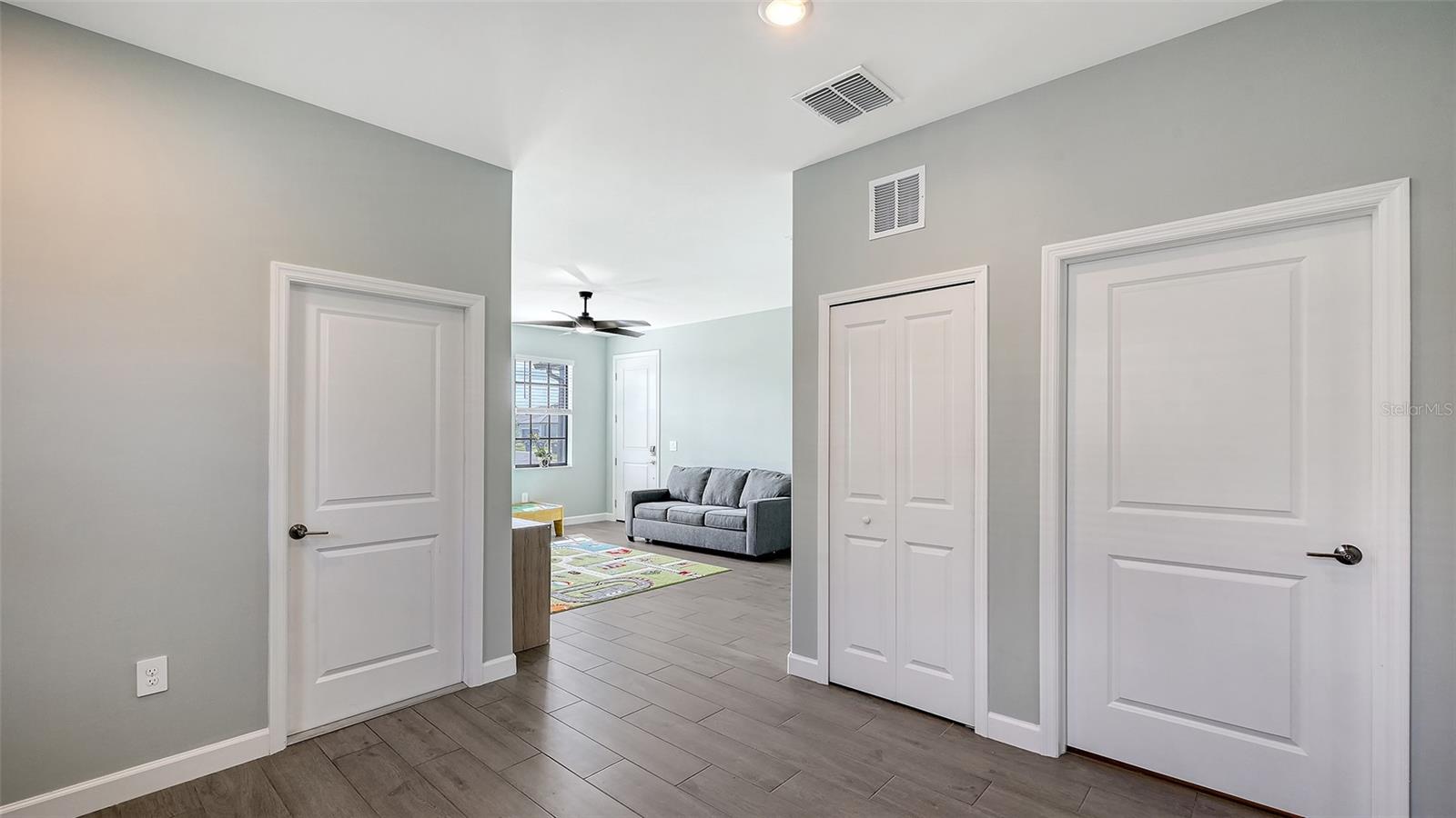 Image 26 of 98 For 15107 Sea Salt Way