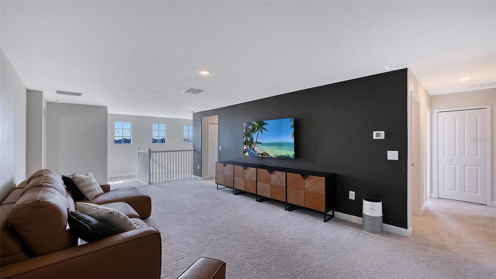 Image 33 of 98 For 15107 Sea Salt Way