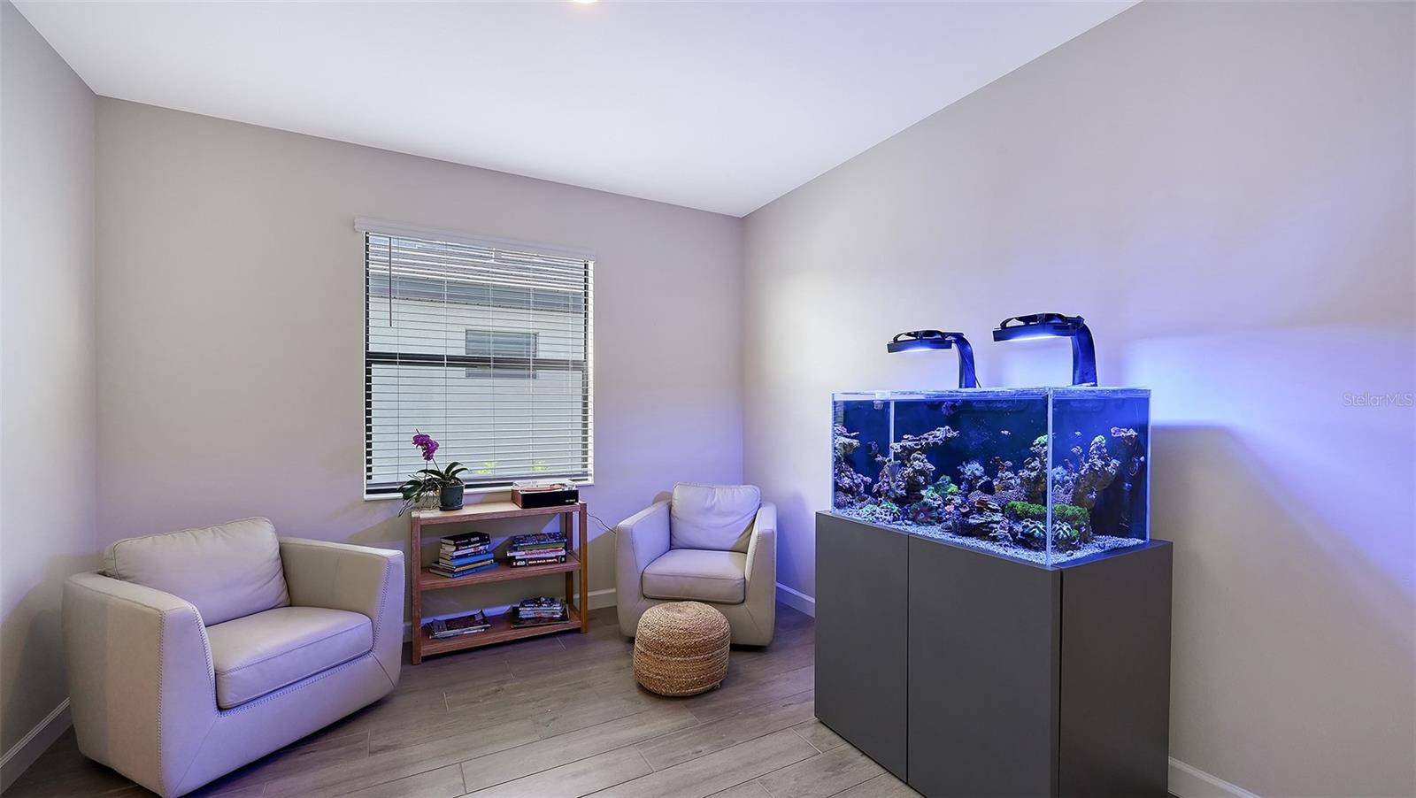 Image 8 of 98 For 15107 Sea Salt Way