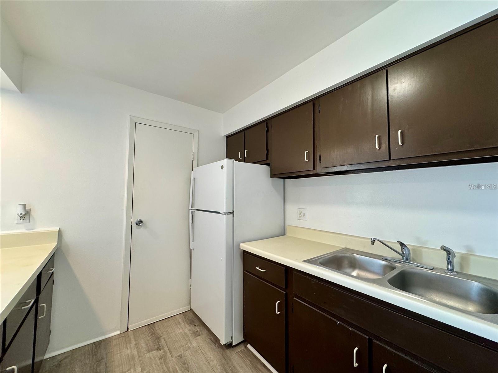 Image 12 of 33 For 2632 Hidden Lake Drive N E