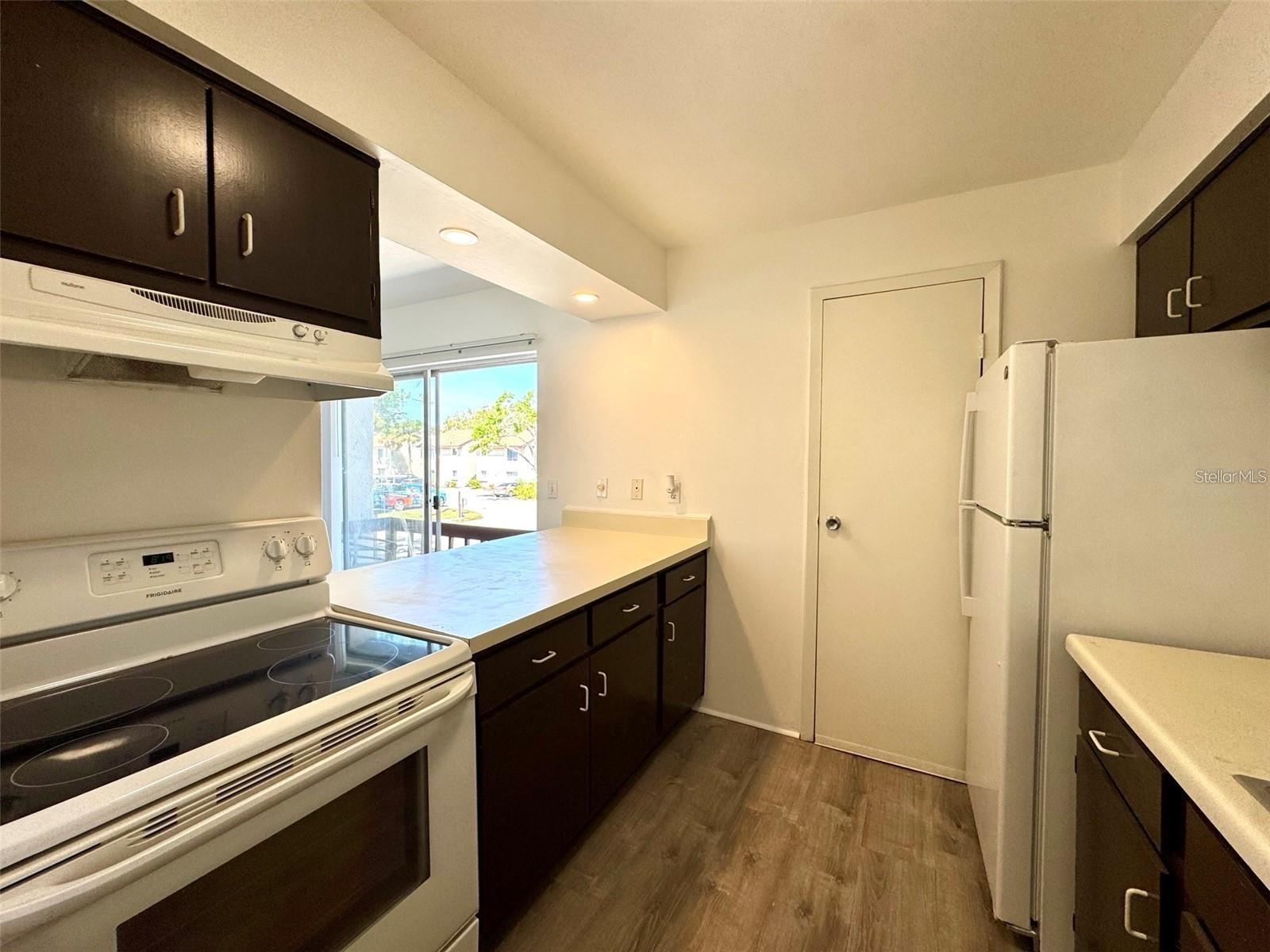 Image 13 of 33 For 2632 Hidden Lake Drive N E