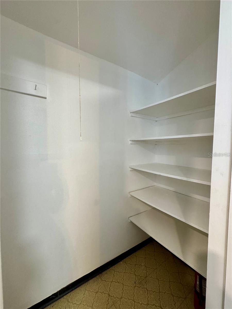 Image 14 of 33 For 2632 Hidden Lake Drive N E