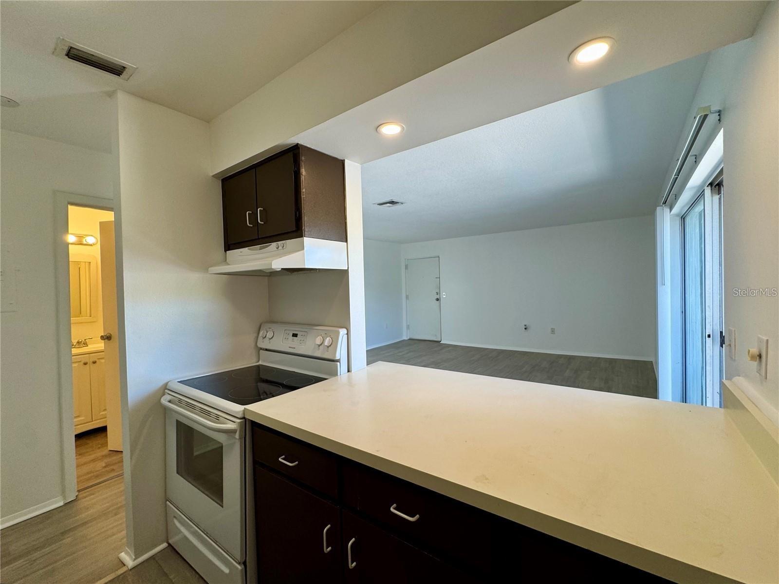 Image 16 of 33 For 2632 Hidden Lake Drive N E