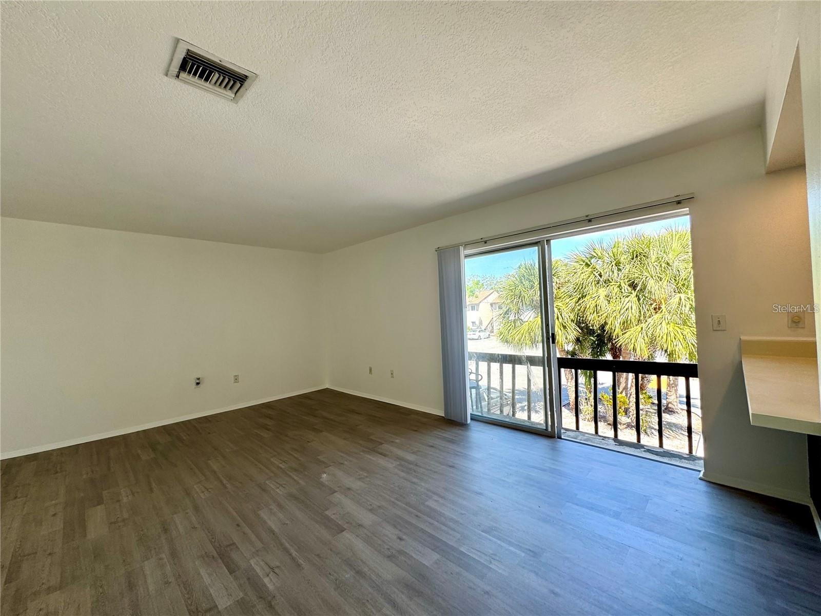 Image 19 of 33 For 2632 Hidden Lake Drive N E