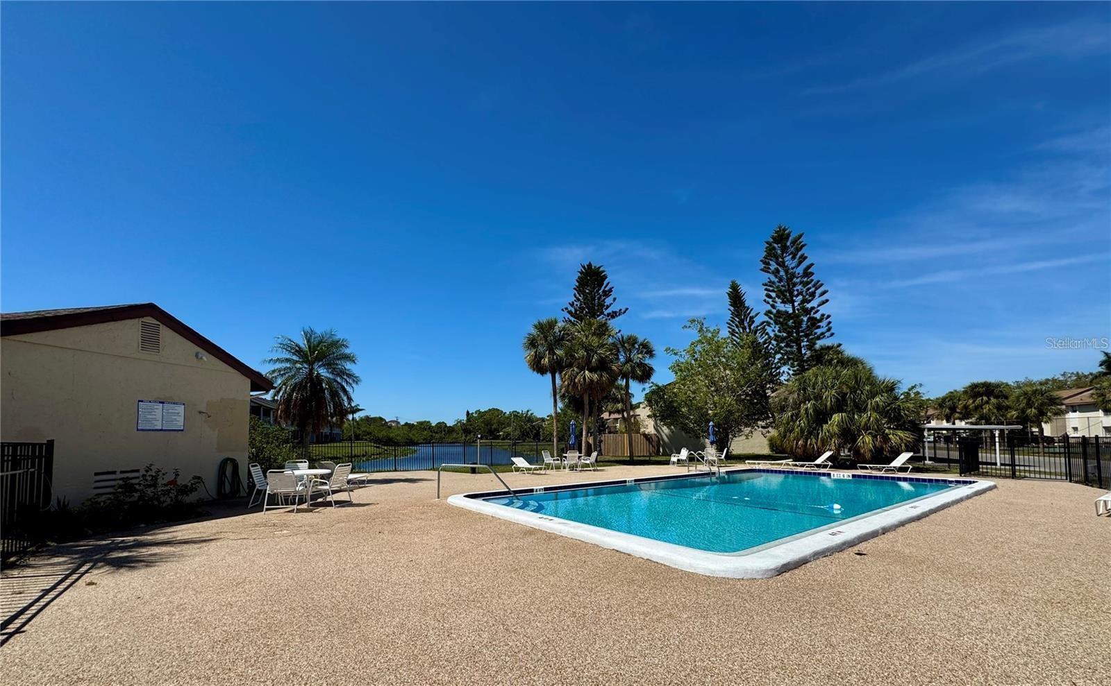 Image 24 of 33 For 2632 Hidden Lake Drive N E