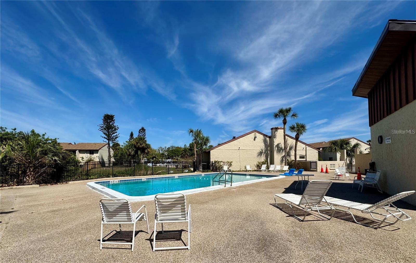 Image 26 of 33 For 2632 Hidden Lake Drive N E