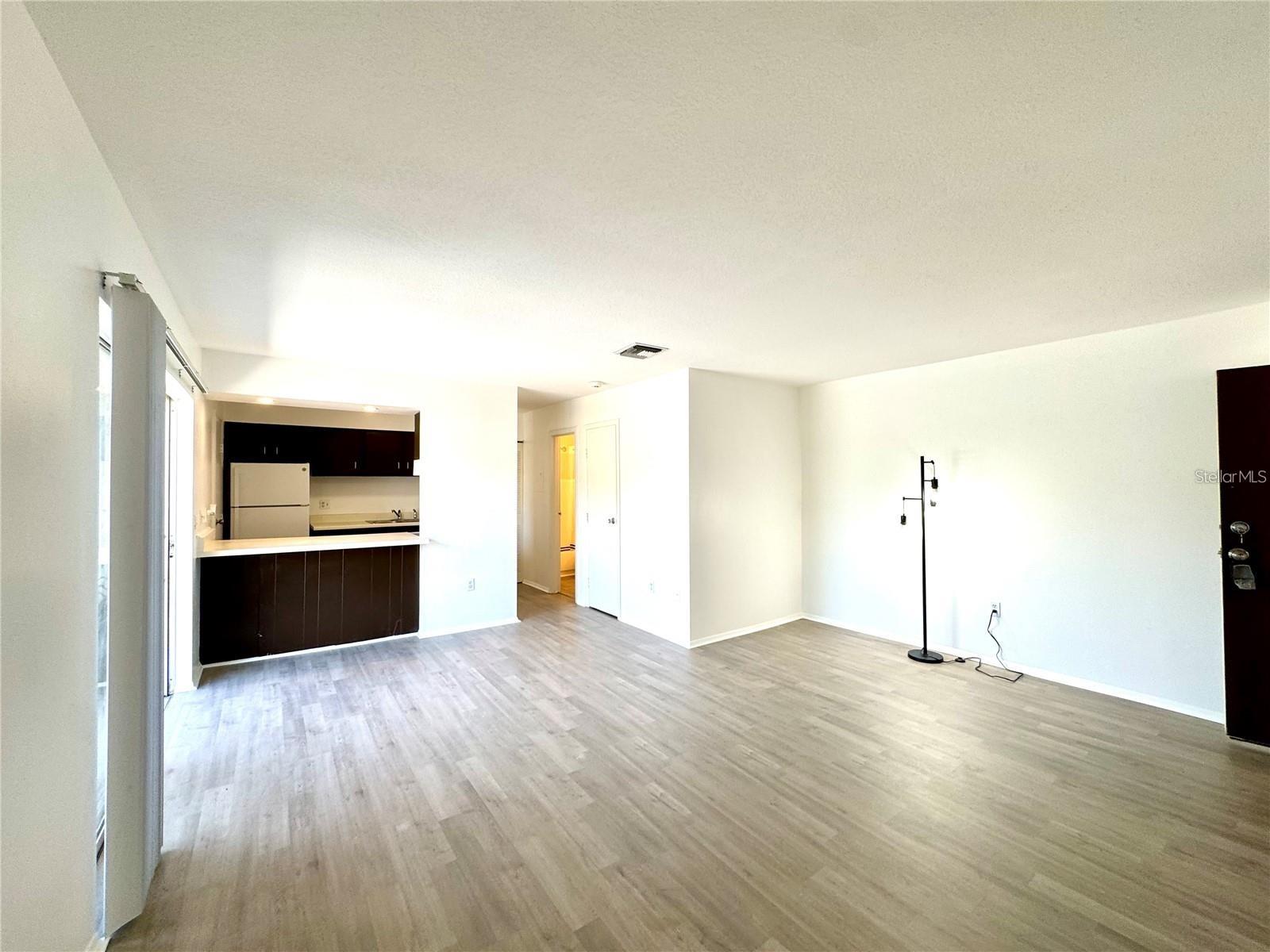 Image 5 of 33 For 2632 Hidden Lake Drive N E