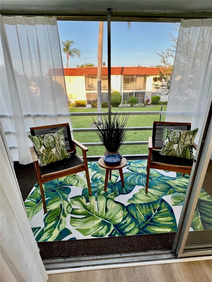 Image 15 of 33 For 3504 Beneva Road 206