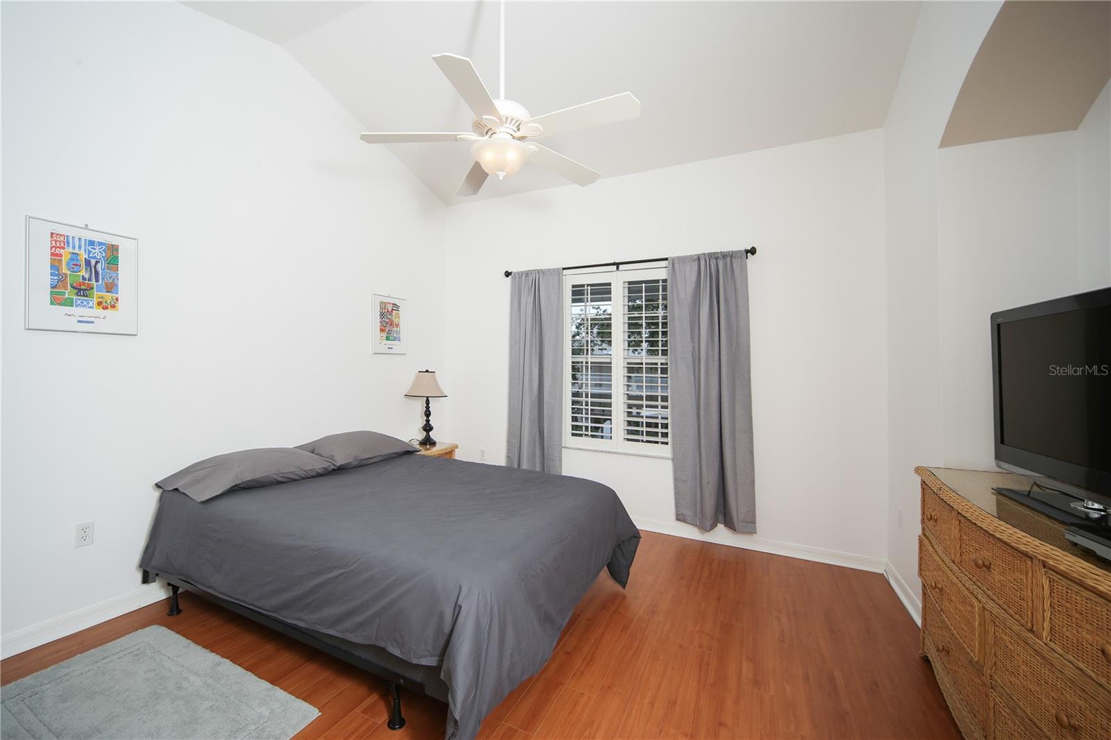 Image 19 of 28 For 3702 54th Drive W 202