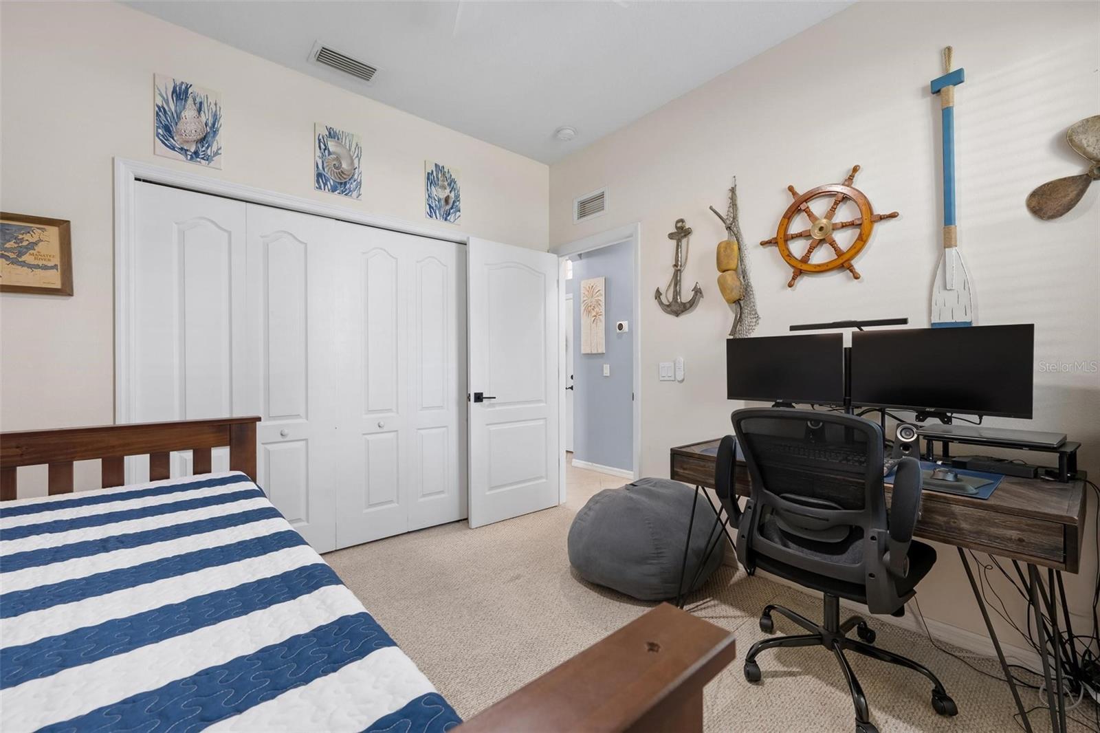 Image 28 of 40 For 5012 Lakehurst Court