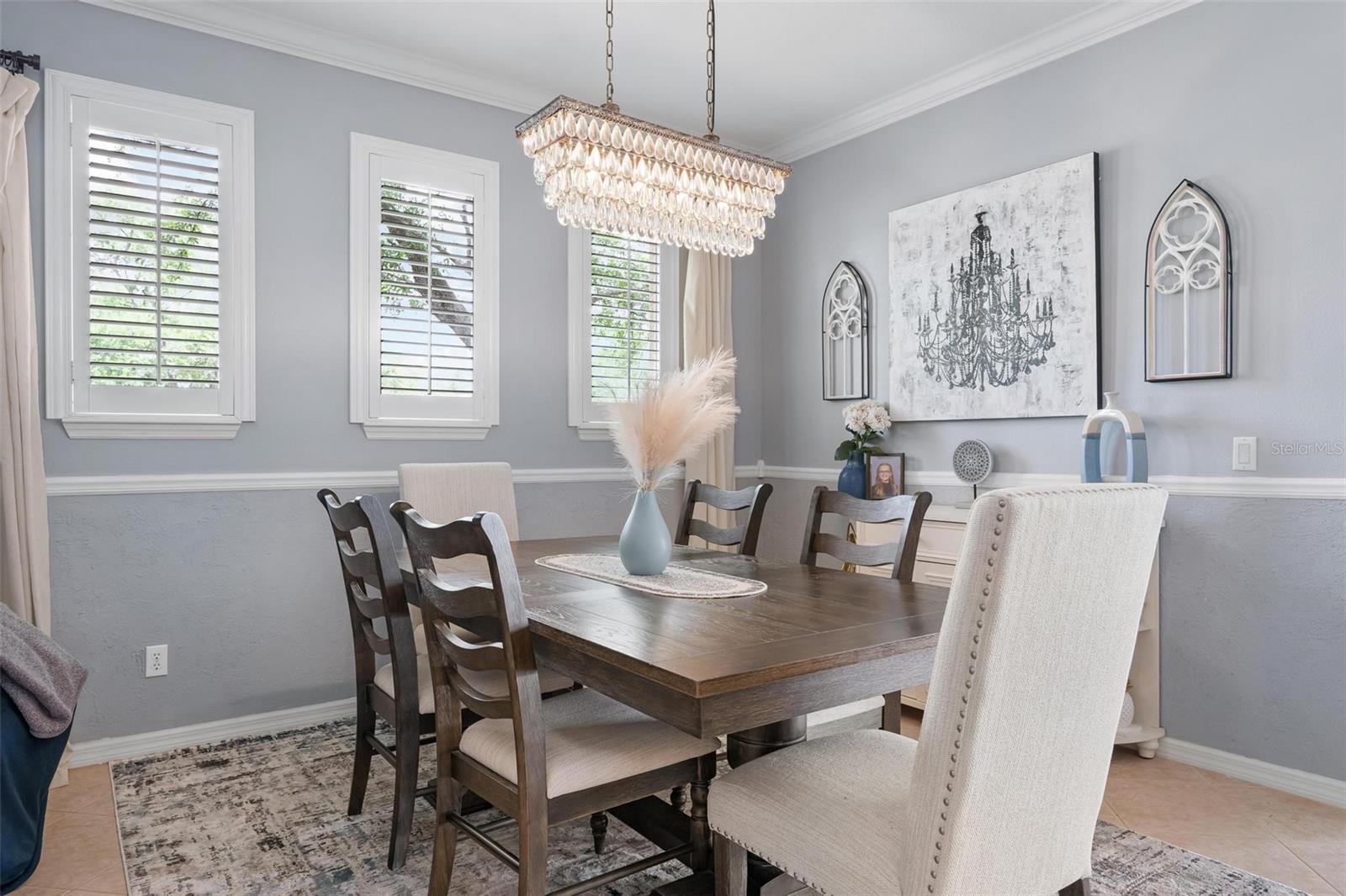 Image 6 of 40 For 5012 Lakehurst Court