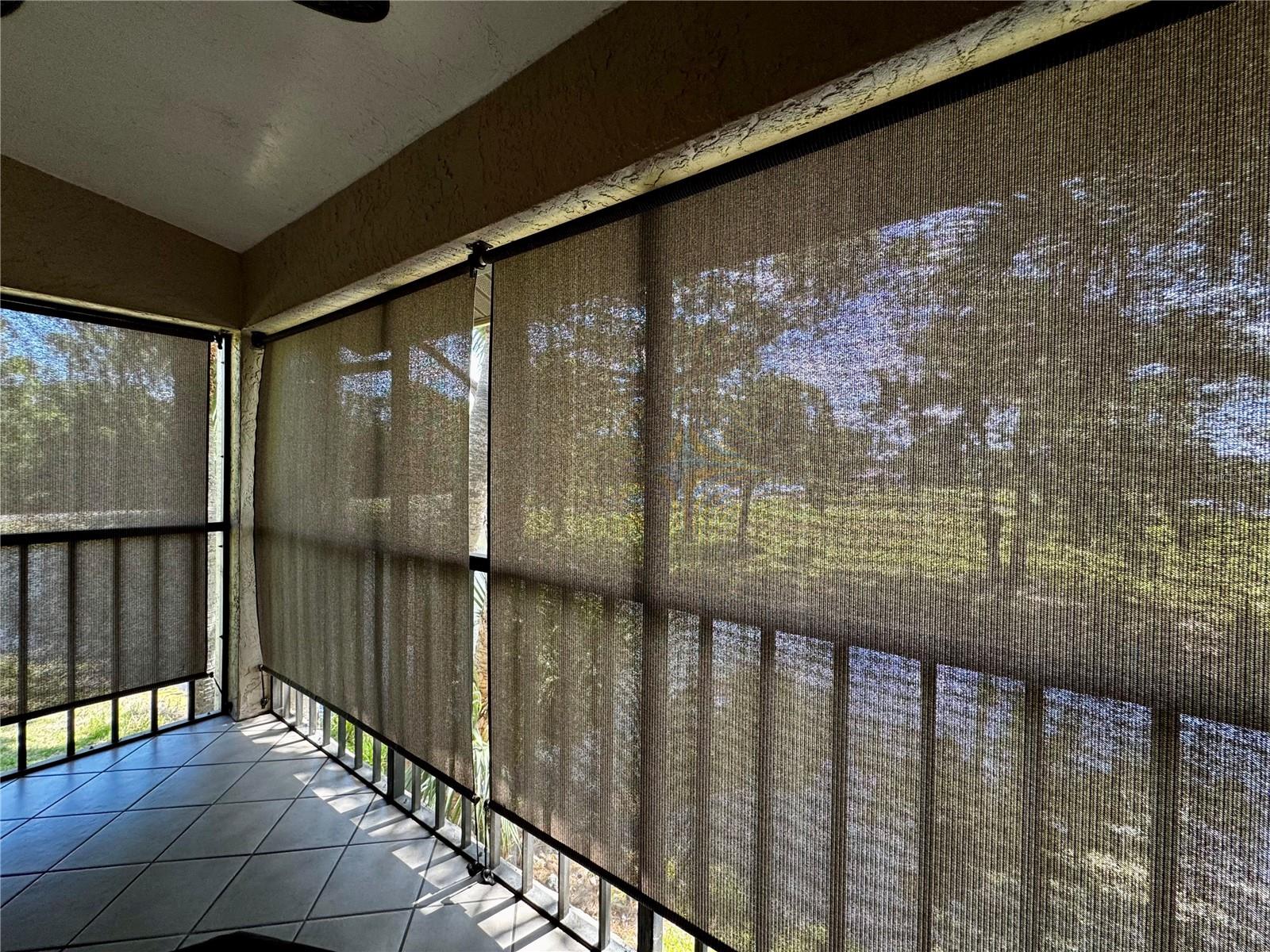 Image 25 of 41 For 4644 Weybridge  10