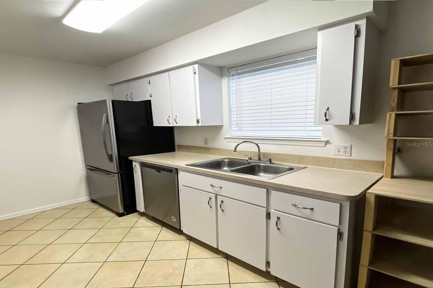 Image 10 of 23 For 2525 36th Lane