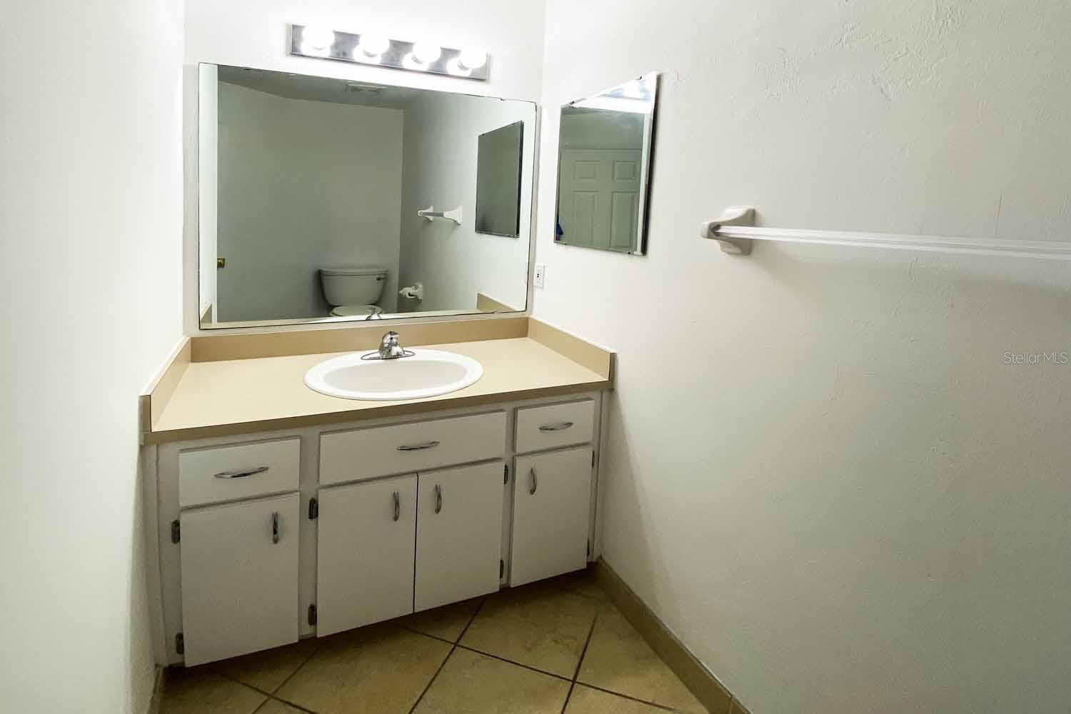 Image 13 of 23 For 2525 36th Lane