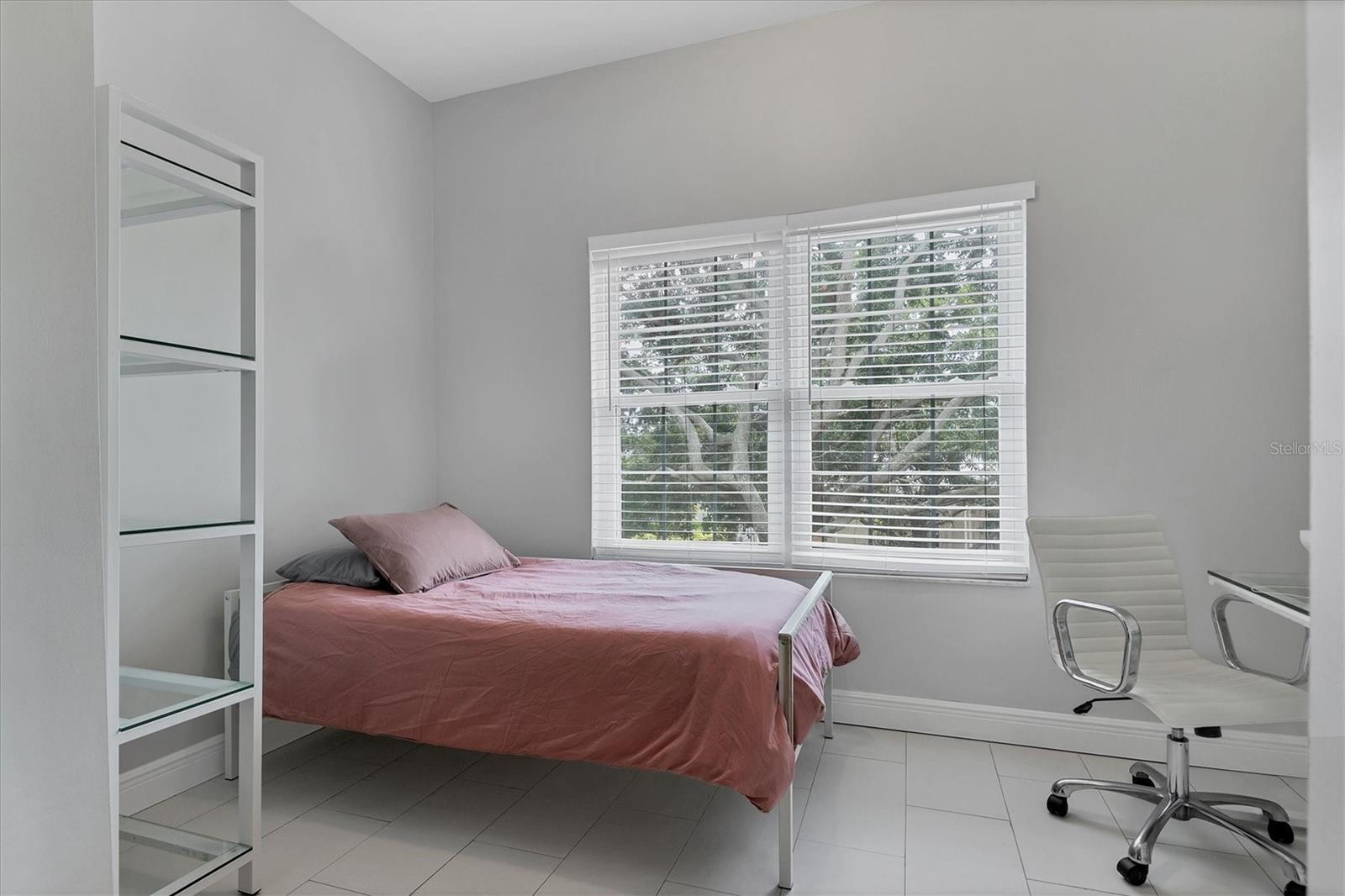 Image 20 of 21 For 3702 54th Drive W 203