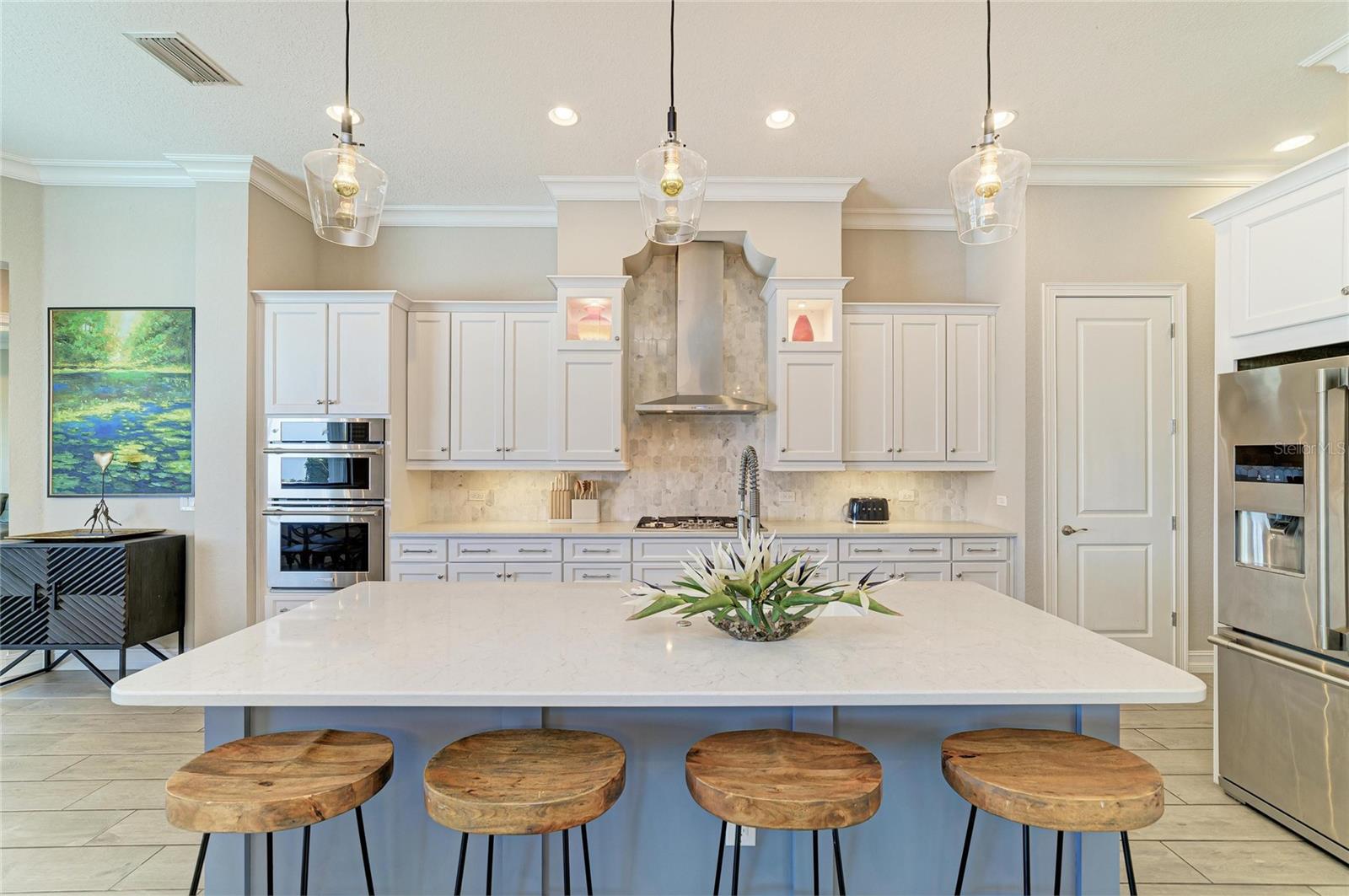 Image 35 of 100 For 352 Maraviya Boulevard