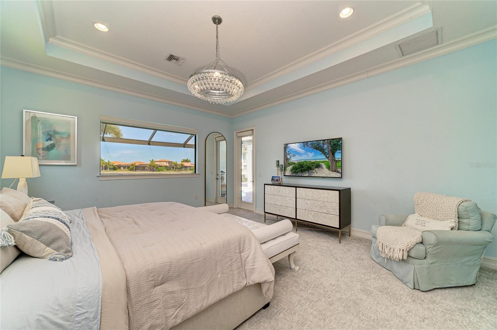 Image 46 of 100 For 352 Maraviya Boulevard