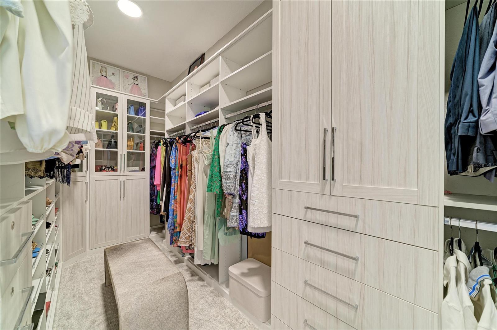 Image 54 of 100 For 352 Maraviya Boulevard