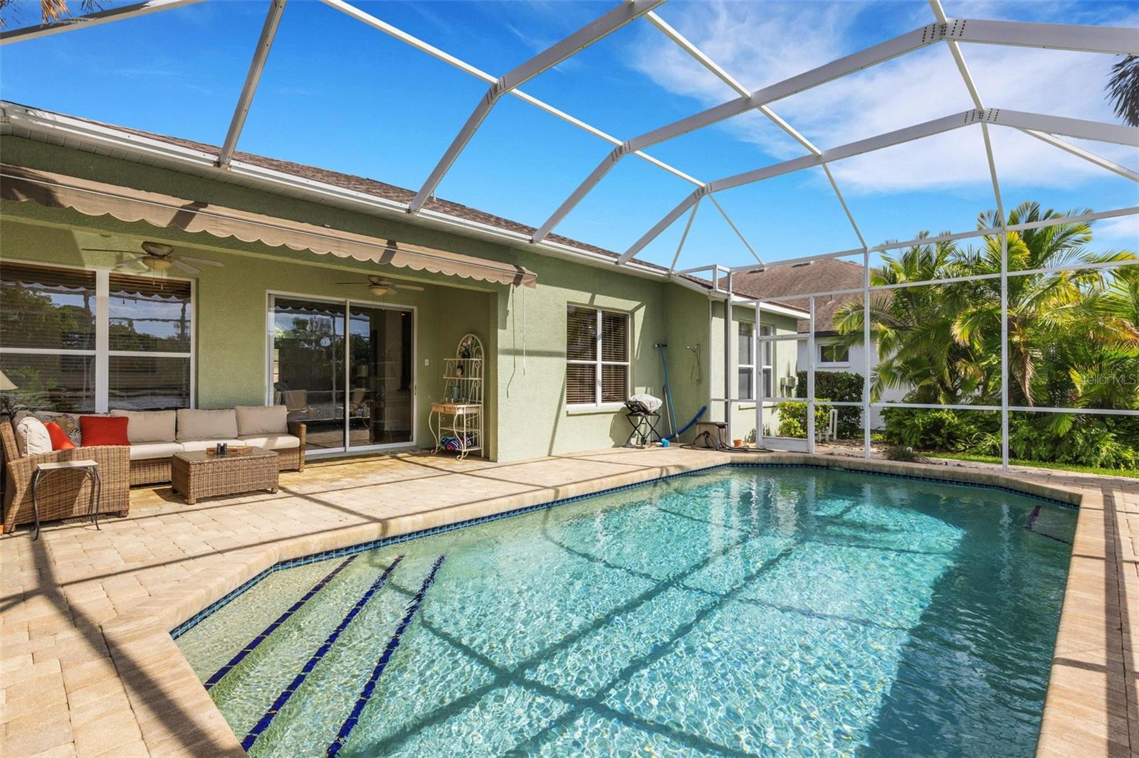 Image 33 of 46 For 378 Londonderry Drive