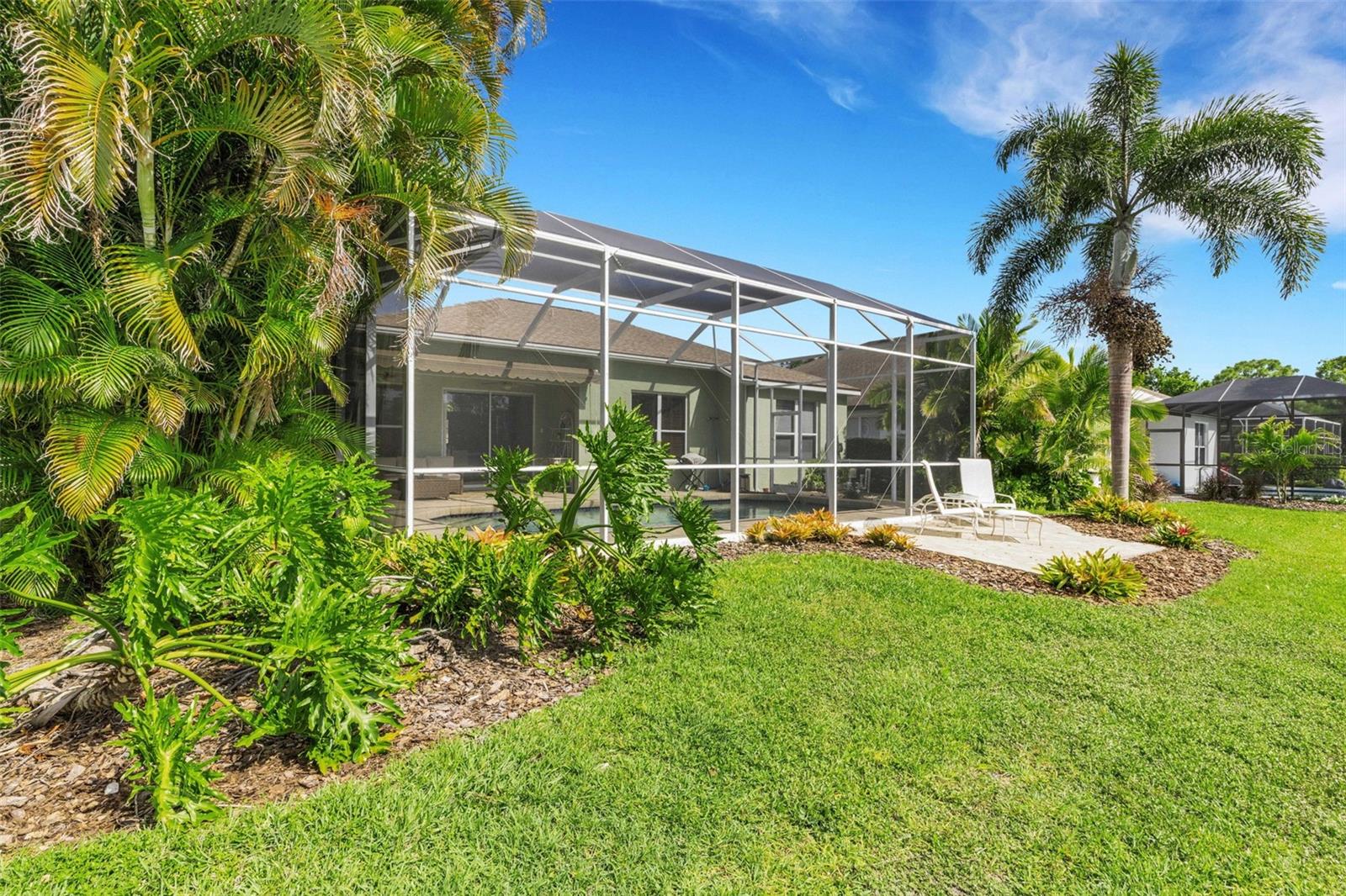 Image 37 of 46 For 378 Londonderry Drive