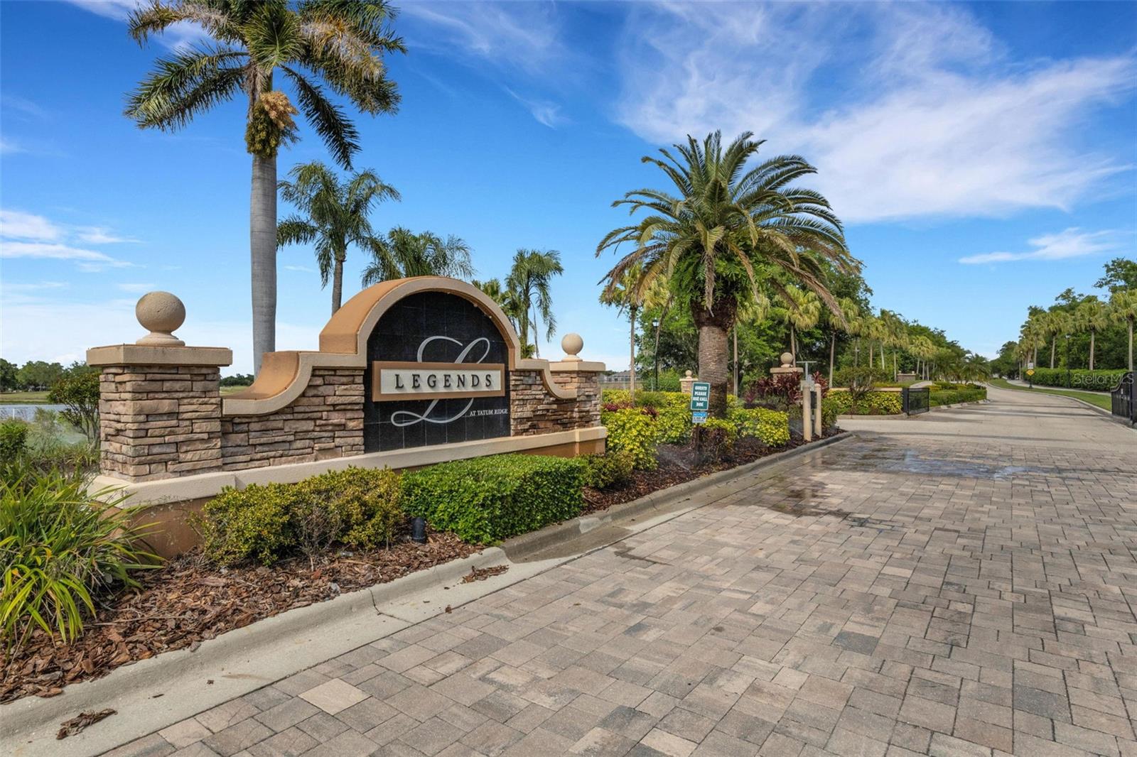 Image 41 of 46 For 378 Londonderry Drive