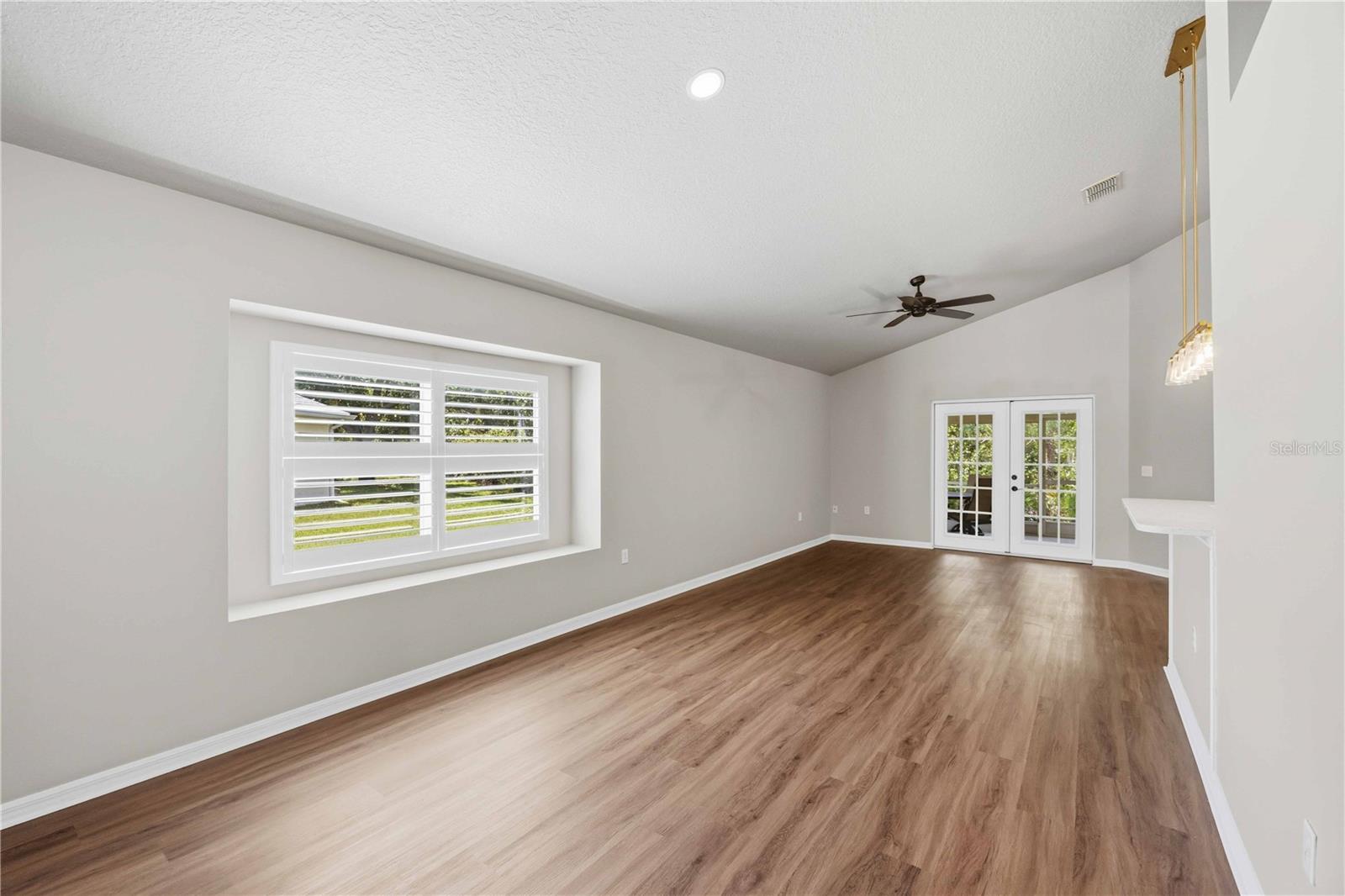 Image 13 of 58 For 6446 Barberry Court