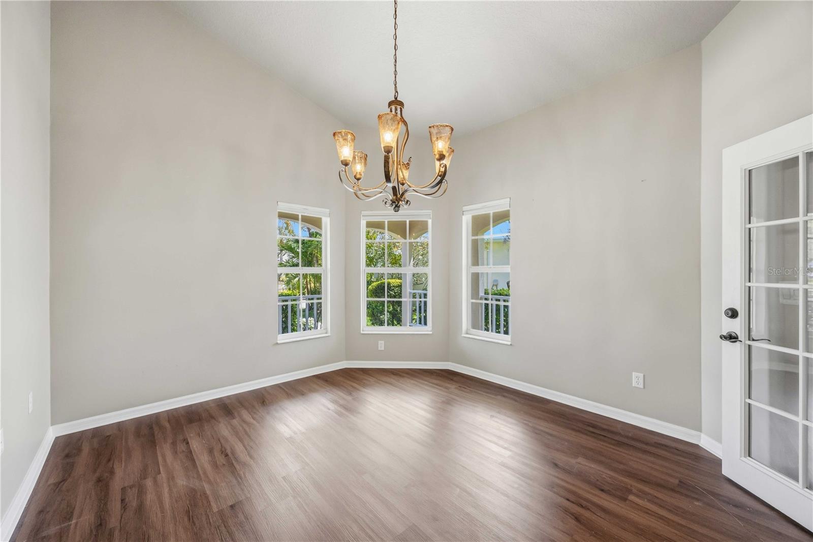 Image 30 of 58 For 6446 Barberry Court