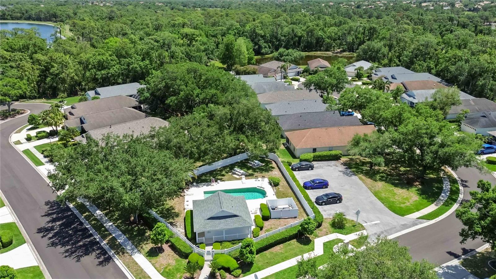 Image 41 of 58 For 6446 Barberry Court