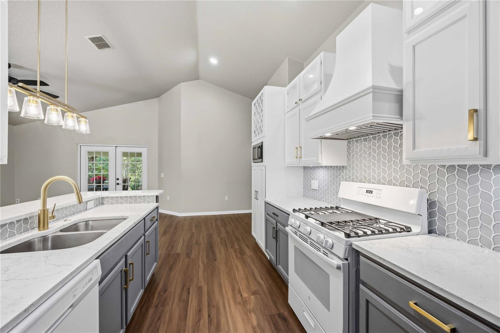 Image 8 of 58 For 6446 Barberry Court