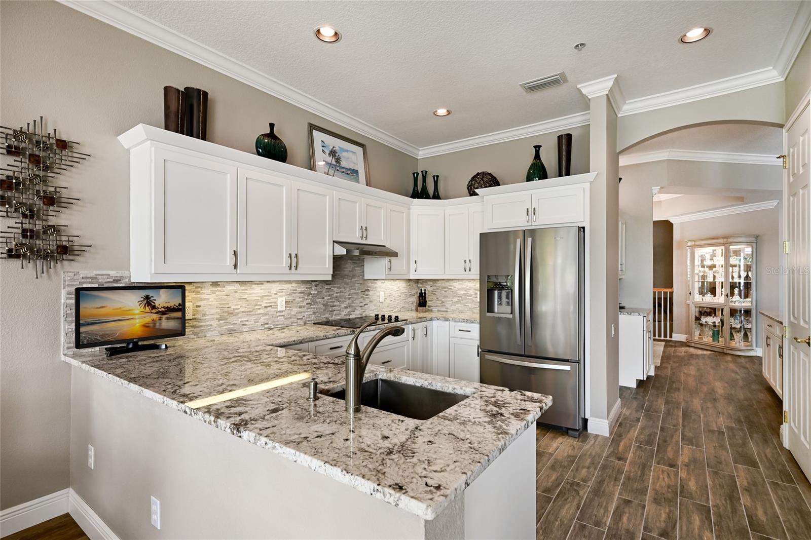 Image 4 of 64 For 6523 Moorings Point Circle 202