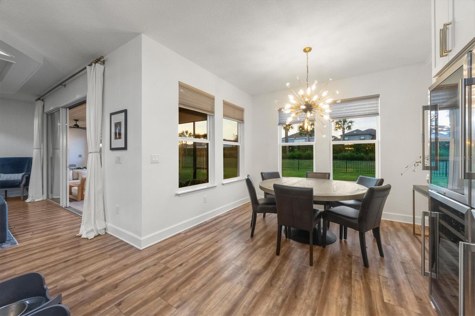 Image 23 of 95 For 8498 Snowfall Street