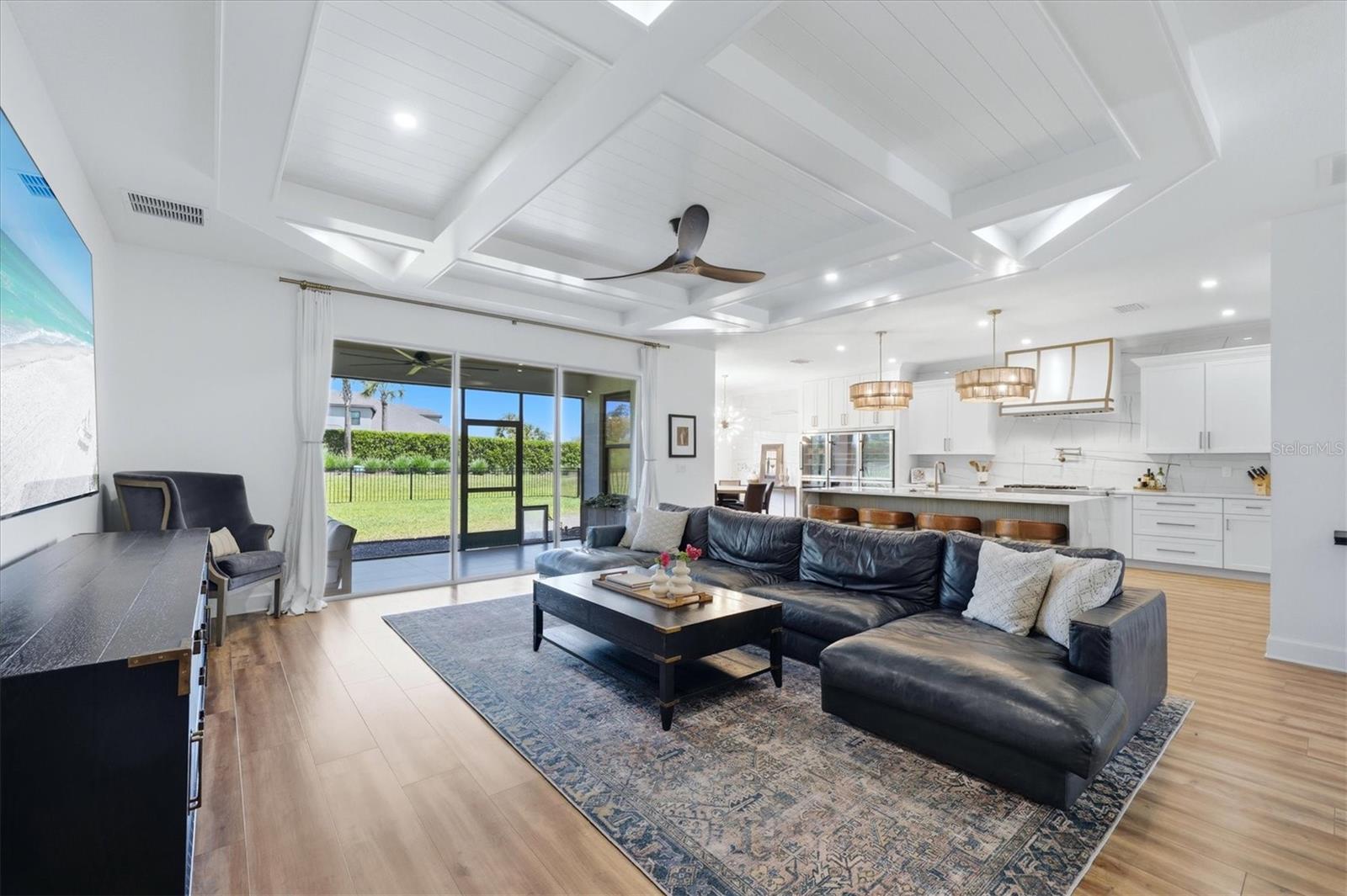 Image 29 of 95 For 8498 Snowfall Street