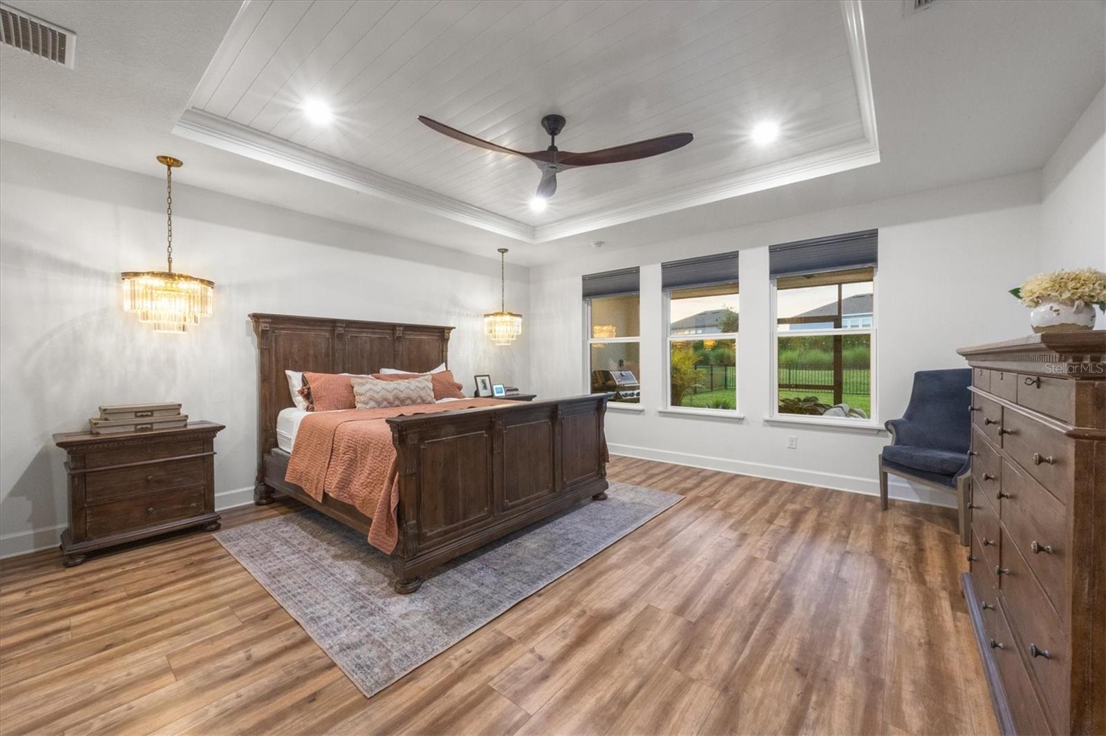 Image 34 of 95 For 8498 Snowfall Street