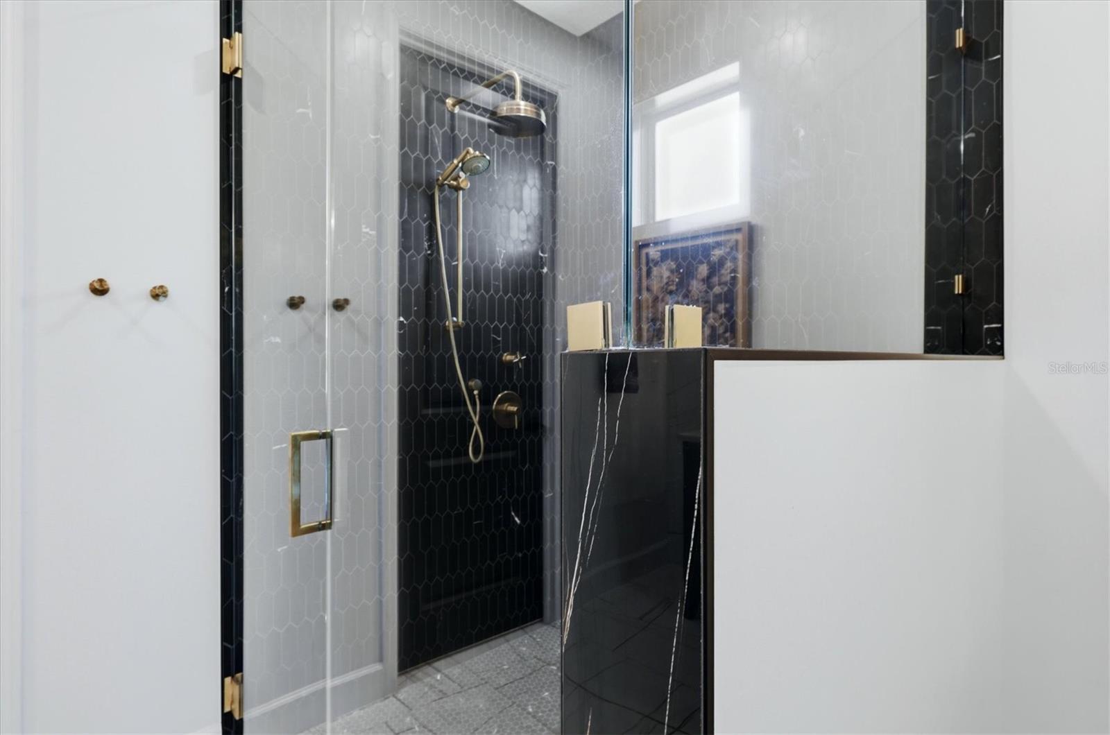 Image 39 of 95 For 8498 Snowfall Street