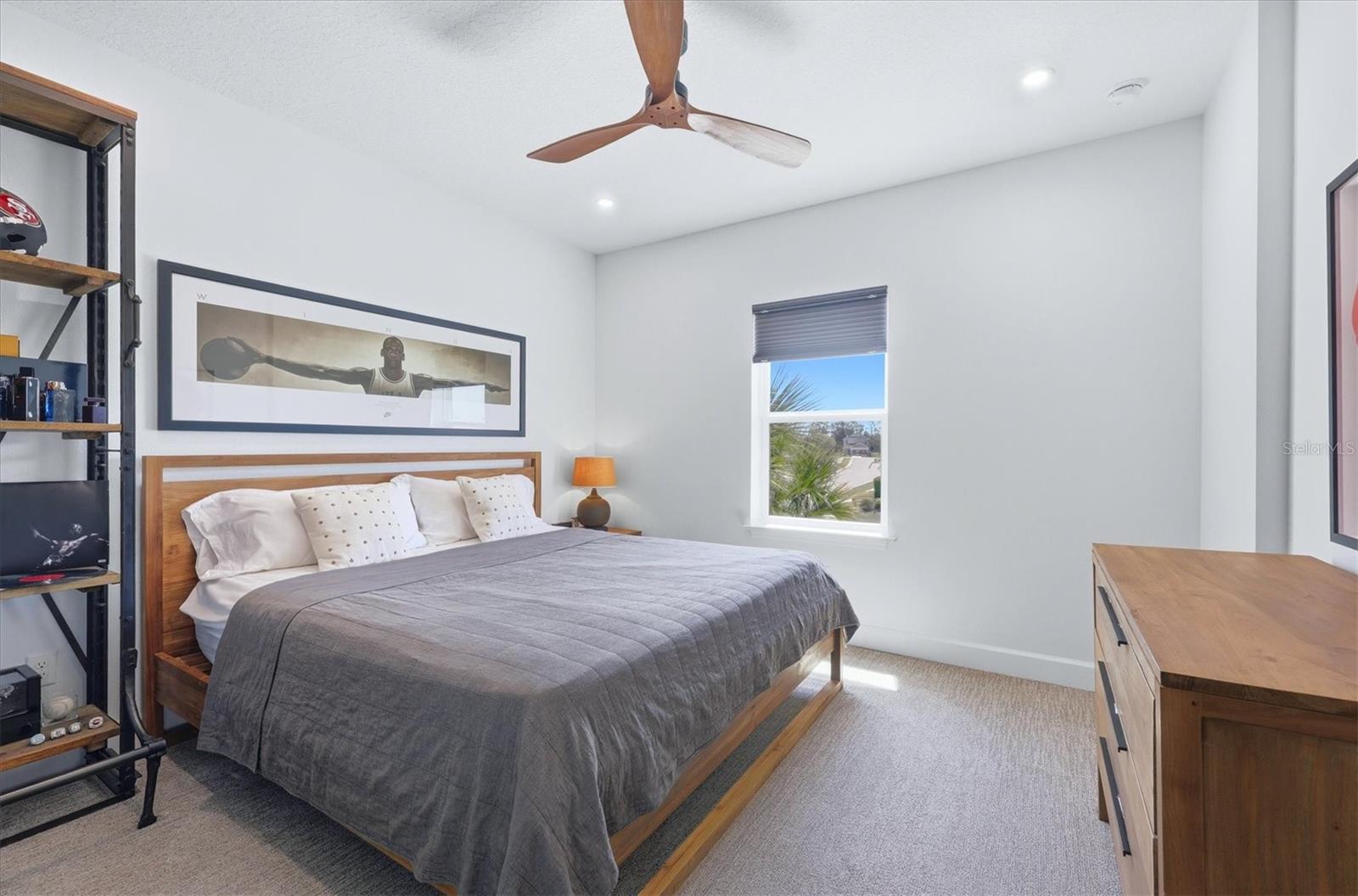 Image 47 of 95 For 8498 Snowfall Street