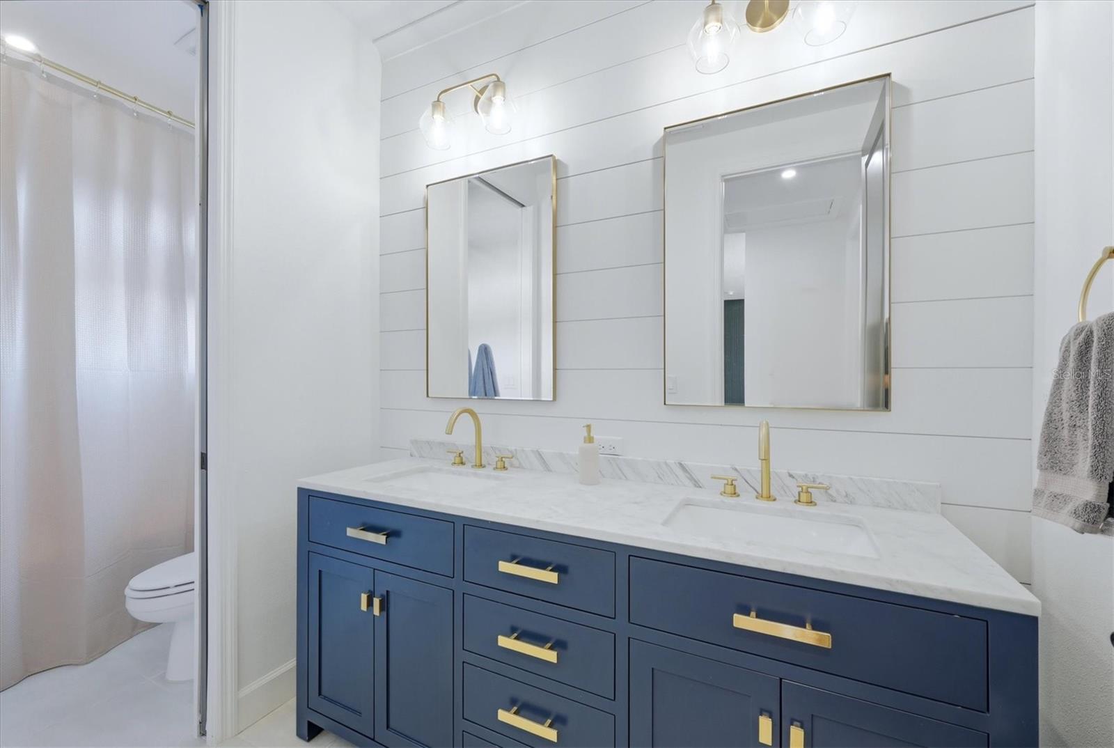 Image 48 of 95 For 8498 Snowfall Street