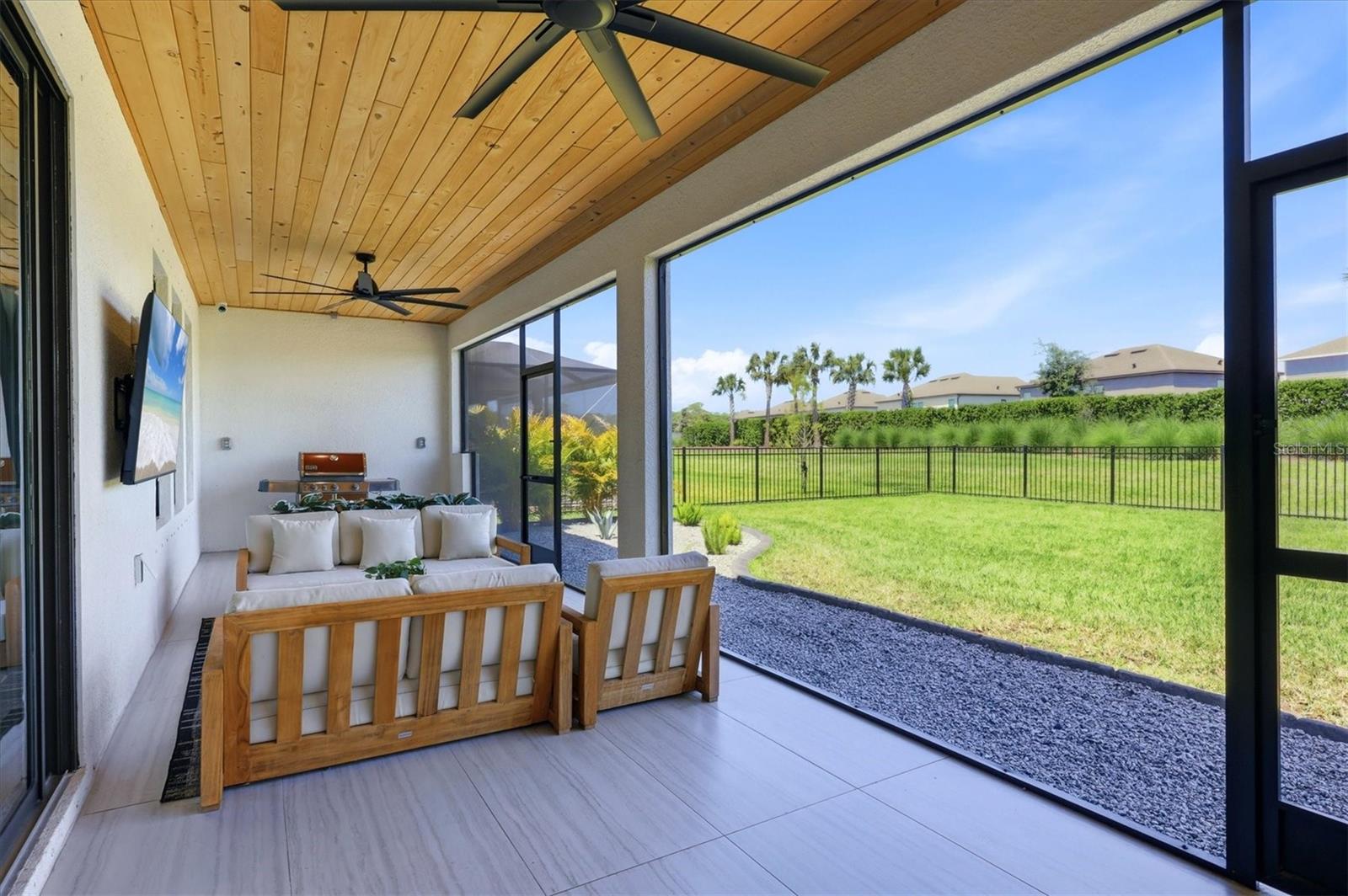 Image 62 of 95 For 8498 Snowfall Street