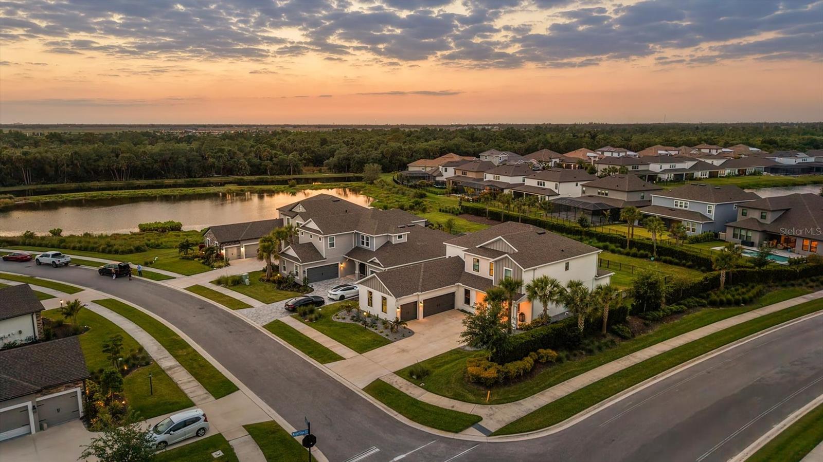 Image 63 of 95 For 8498 Snowfall Street